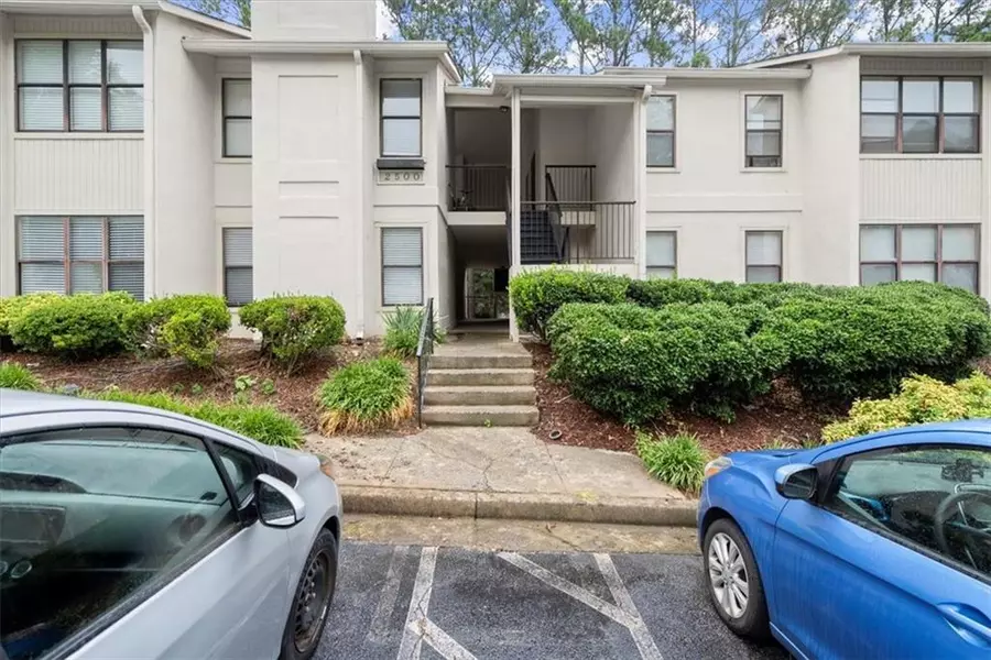 2503 Huntingdon Chase, Atlanta, GA 30350