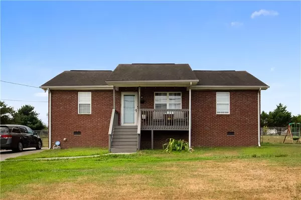 123 Mccreary RD SE, Calhoun, GA 30701