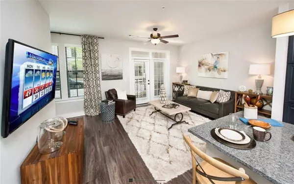 Atlanta, GA 30309,222 Colonial Homes DR #2524