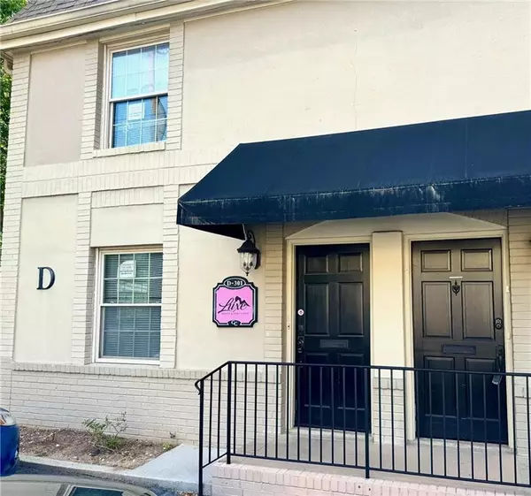 4651 Roswell RD NE #301, Atlanta, GA 30342