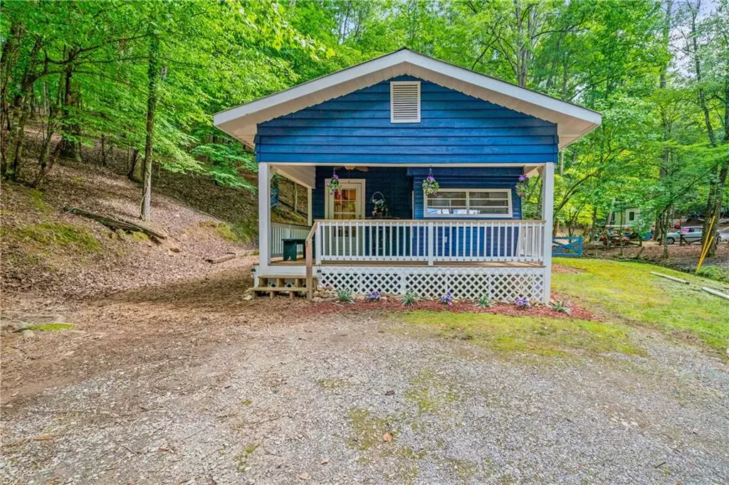 Ellijay, GA 30540,104 37th ST