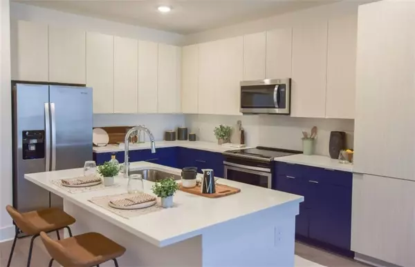 Suwanee, GA 30024,4255 Suwanee Dam RD #400-4219