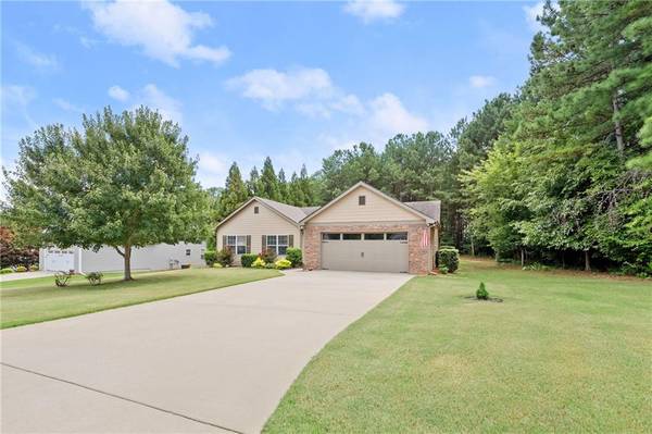 44 Bailey CT, Dawsonville, GA 30534