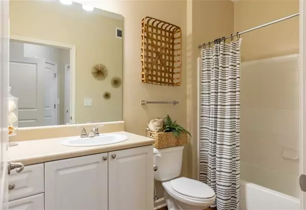 Lawrenceville, GA 30043,1600 Overlook Park LN #1015