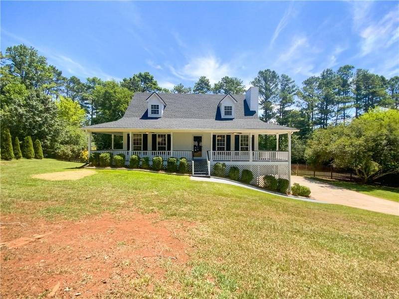 45 White Pines DR, Dallas, GA 30157