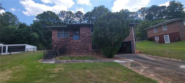 102 Pineland DR SE, Smyrna, GA 30082