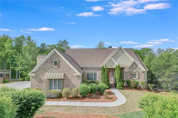 3012 Chattahoochee TRCE, Gainesville, GA 30506