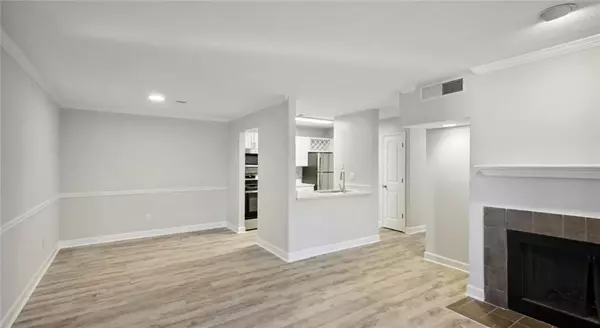 Atlanta, GA 30339,100 Pinhurst DR #0118L