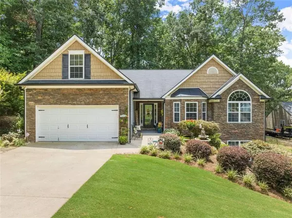 5171 Scenic View RD,  Flowery Branch,  GA 30542