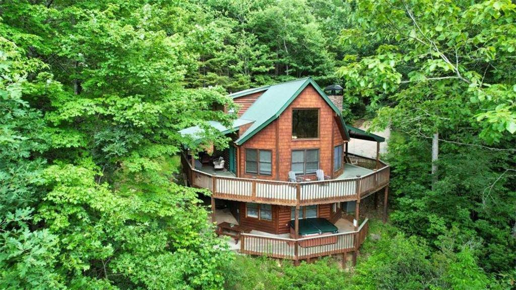 476 Prince Mountain RD, Cherry Log, GA 30522