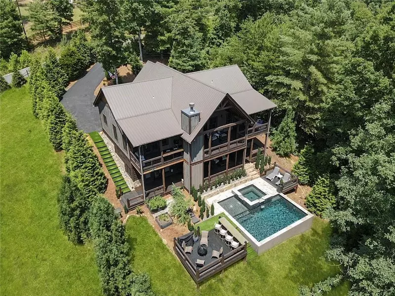 413 Staurolite Mountain RD, Blue Ridge, GA 30513