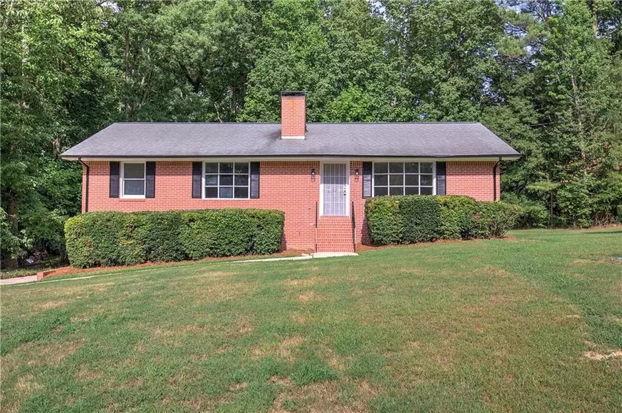 8418 Timberlane DR, Douglasville, GA 30134