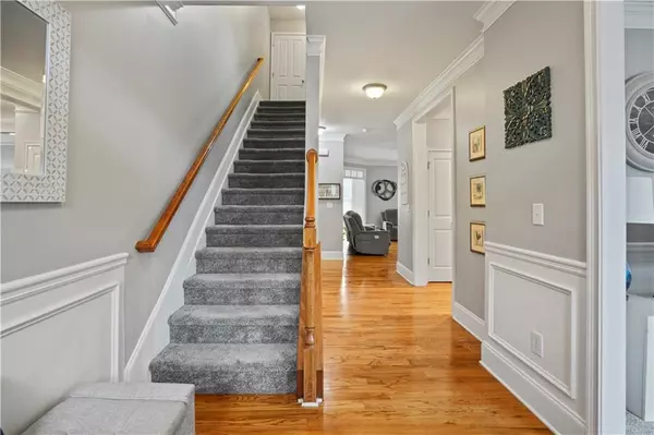 2381 Gallard ST Lawrenceville, GA 30043