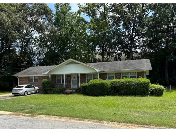 3383 Navaho TRL SE, Smyrna, GA 30080