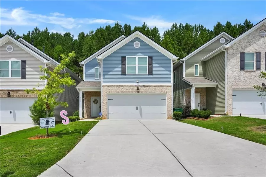 6206 Lake Rock LN, Lithonia, GA 30058