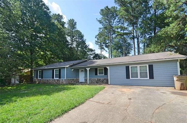 3421 Creekwood DR SE, Conyers, GA 30094