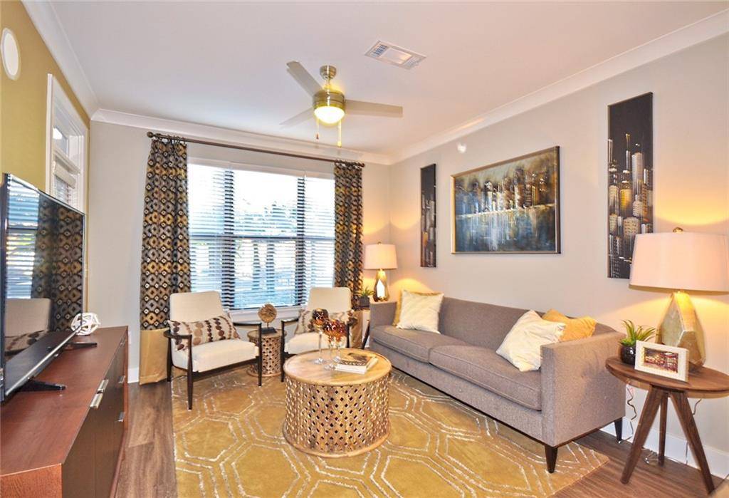 Atlanta, GA 30339,2875 Crescent Pkwy #1252