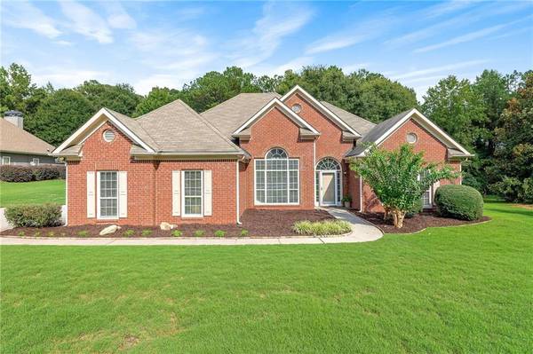 4323 Bond ST, Hoschton, GA 30548