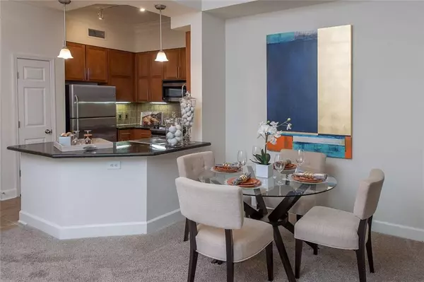 Atlanta, GA 30326,3443 Kingsboro RD NE #1417