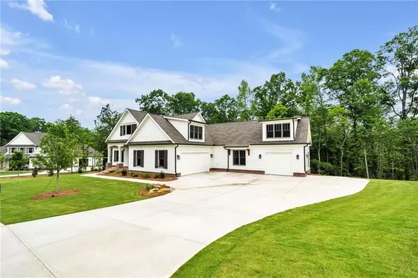 Waleska, GA 30183,212 Sawyers Farm DR