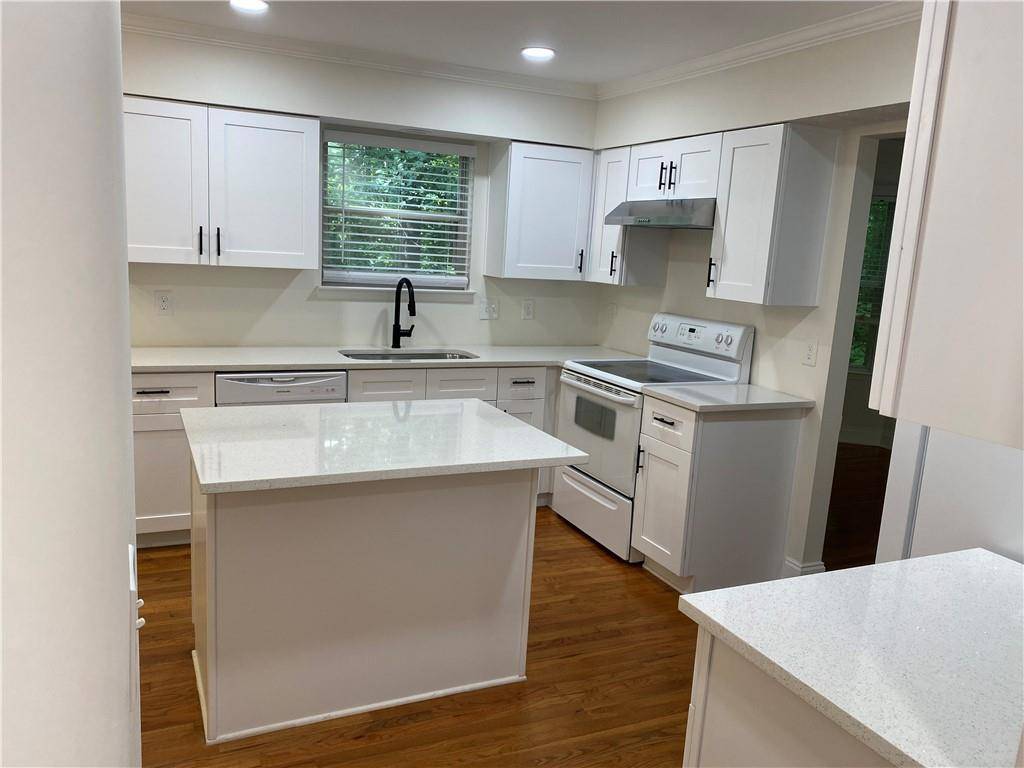 Alpharetta, GA 30022,3235 Old Evergreen WAY