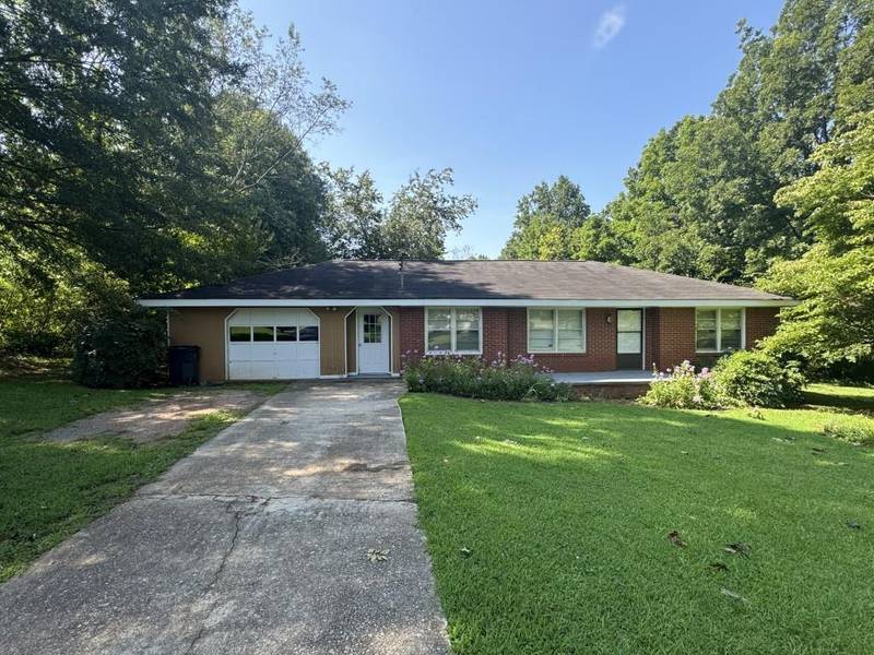 656 Moon RD, Lawrenceville, GA 30046