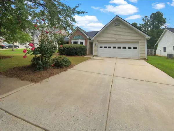 424 Eglington TRL, Locust Grove, GA 30248