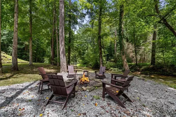 Ellijay, GA 30536,175 Hemlock LN