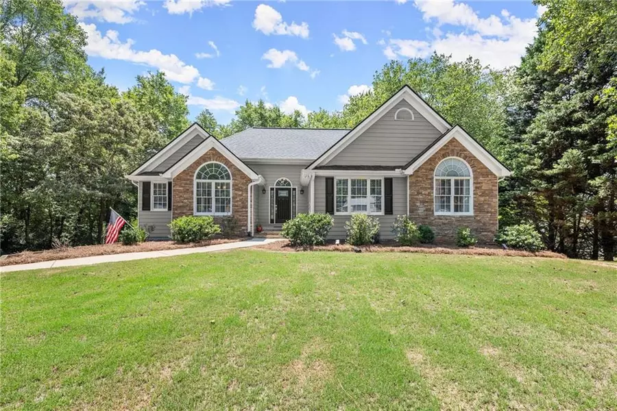 8540 Lanierland Farms DR, Gainesville, GA 30506