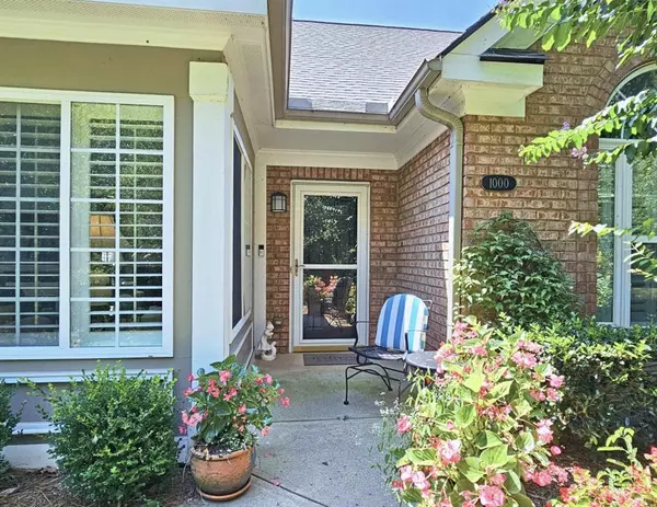 Alpharetta, GA 30004,1000 Sweet Apple CIR