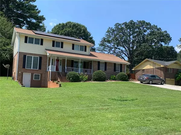 Lilburn, GA 30047,497 SW Cole DR