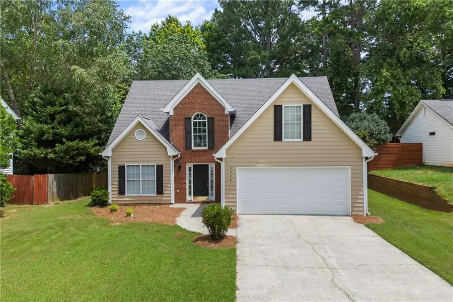 5625 Sugar Crossing DR, Sugar Hill, GA 30518