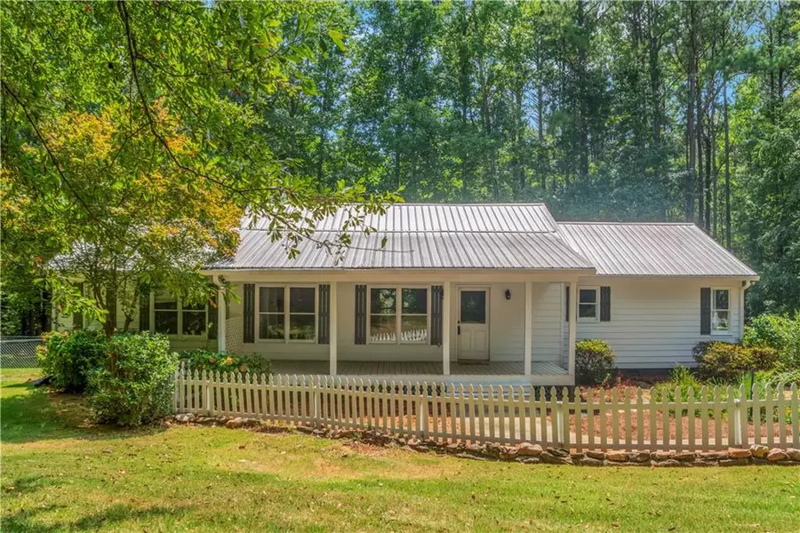 2170 Leguin Mill RD, Locust Grove, GA 30248