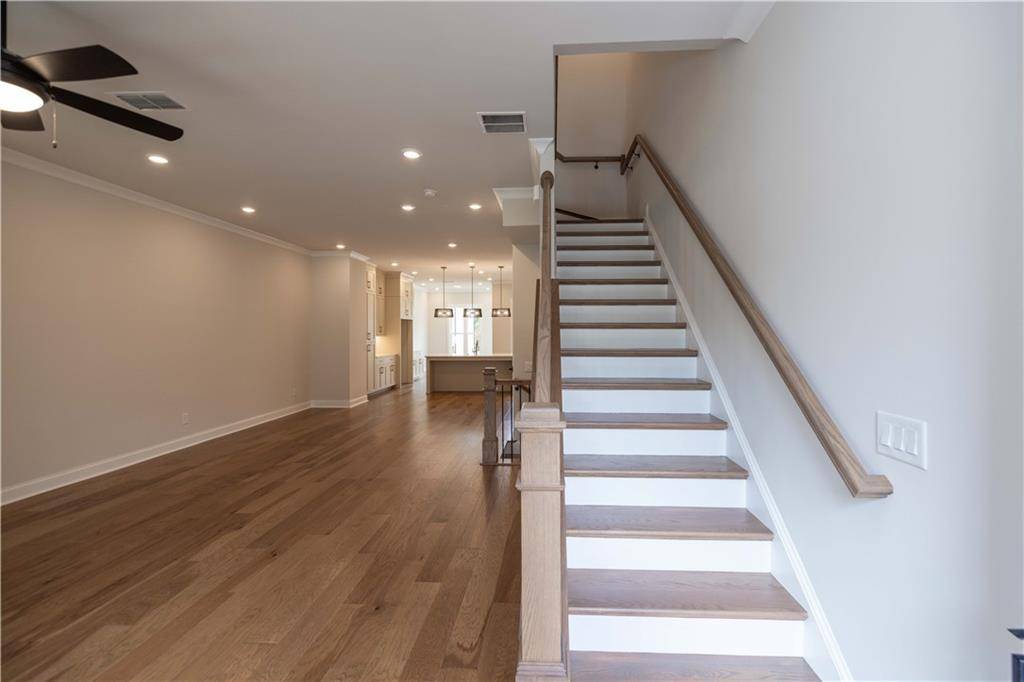 Johns Creek, GA 30022,618 Goldsmith CT #108