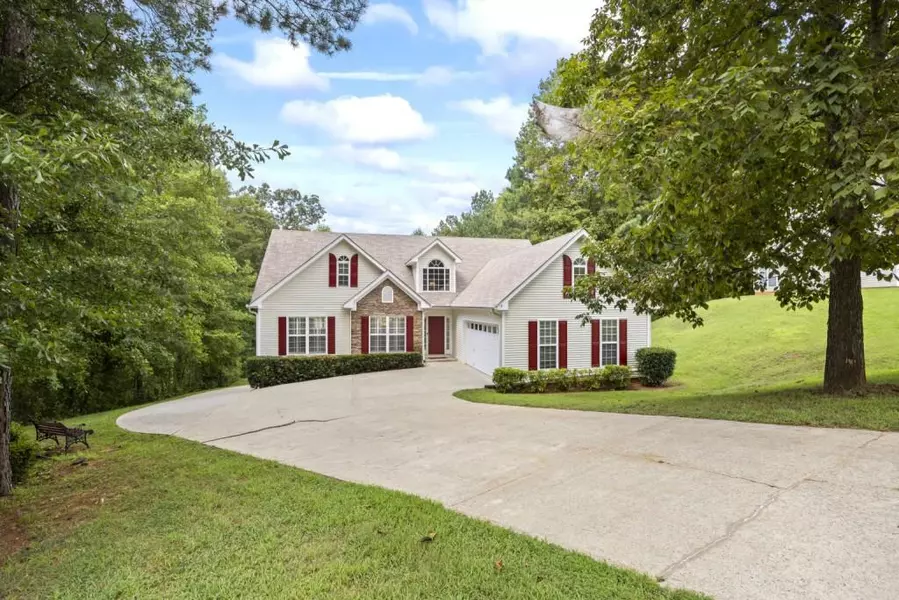 4070 River Elan DR, Gainesville, GA 30507