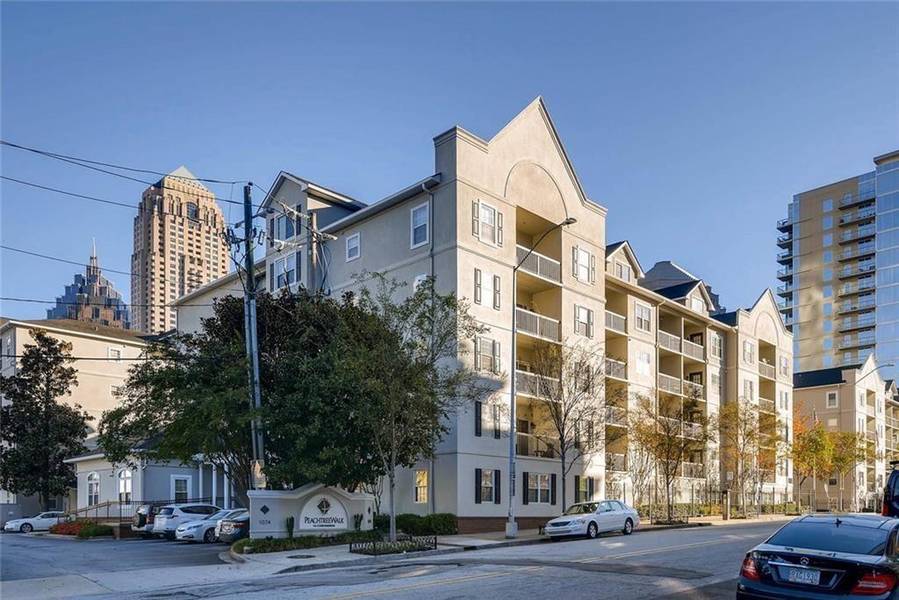 1074 Peachtree WALK NE #B305, Atlanta, GA 30309