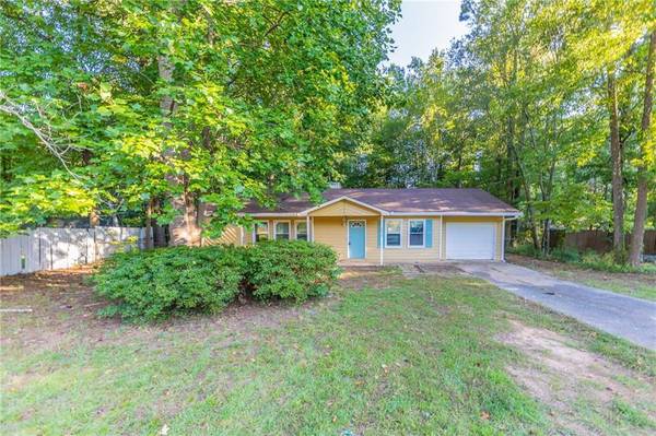 3435 Stallion CT, Powder Springs, GA 30127