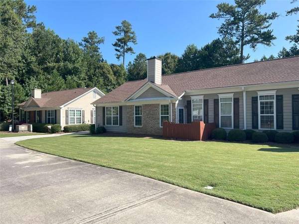 180 Camry LN, Grayson, GA 30017