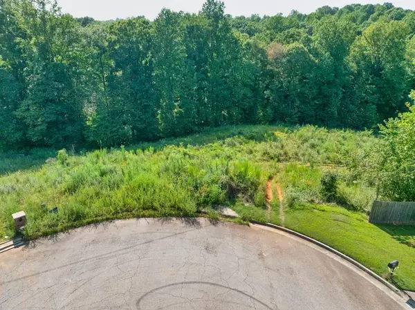 2820 Glendale DR, Gainesville, GA 30507