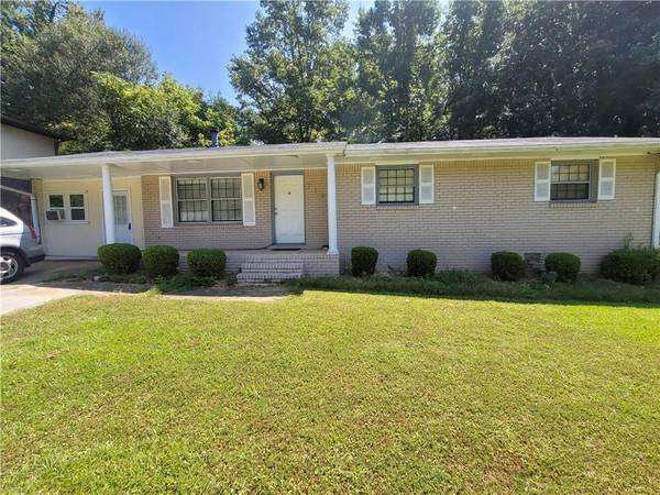 719 San Miguel DR, Stone Mountain, GA 30083