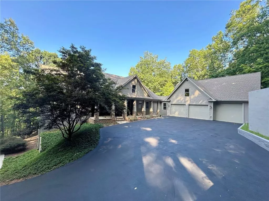 Big Canoe, GA 30143,396 Grouse Gap DR