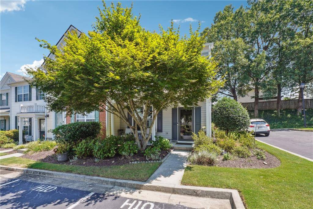 Alpharetta, GA 30022,10900 Wittenridge DR #H10