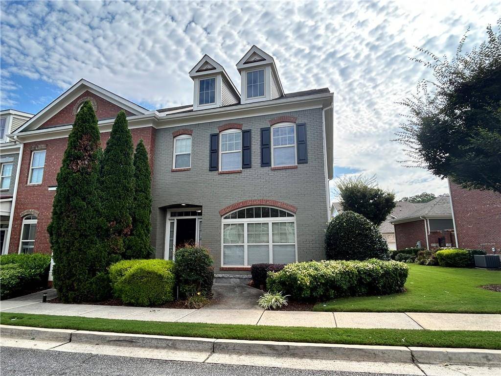 6855 Jamestown DR, Alpharetta, GA 30005