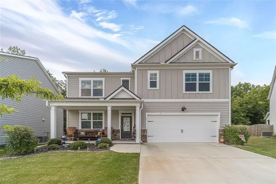 5907 Screech Owl DR, Flowery Branch, GA 30542