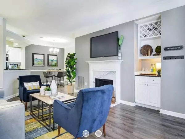 Johns Creek, GA 30022,9700 Medlock Crossing Pkwy #1207