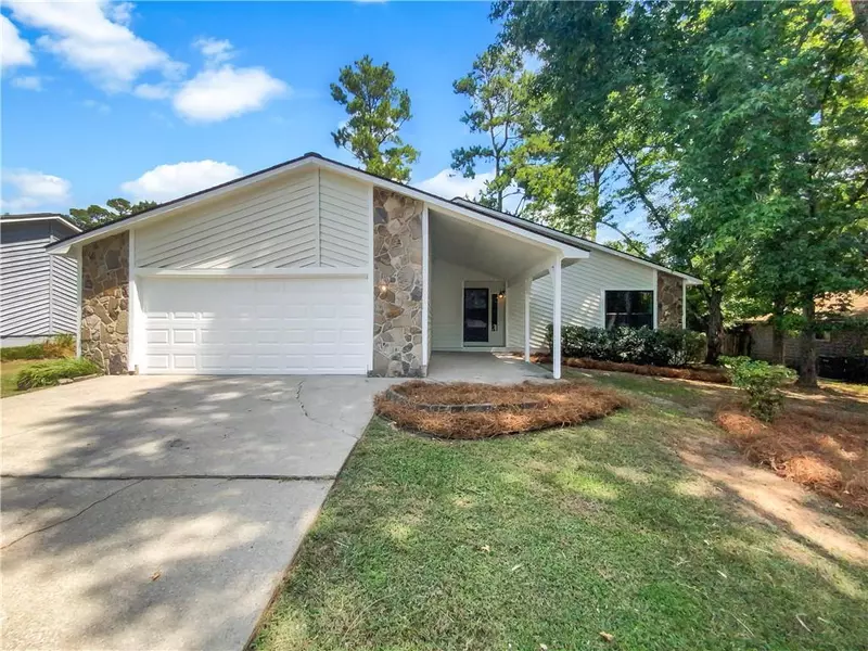 220 Meadowland TRCE, Alpharetta, GA 30022