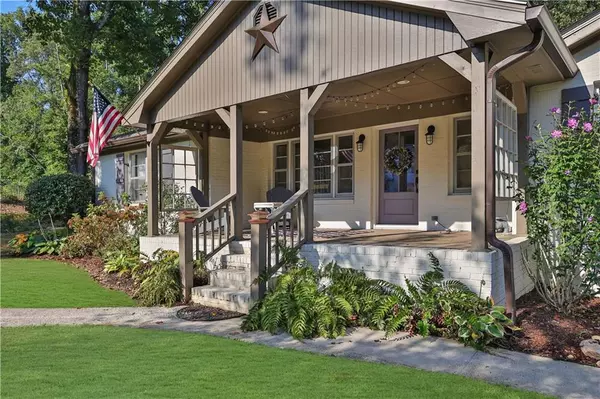 Stone Mountain, GA 30087,5512 Woods CIR