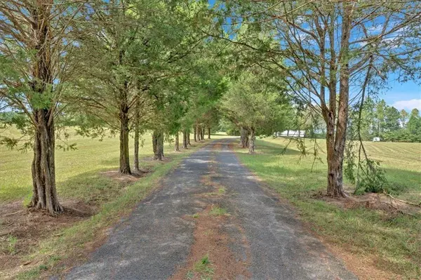 Lyerly, GA 30730,1990 OAK HILL RD