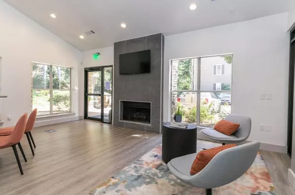 Atlanta, GA 30309,300 Deering RD #5007