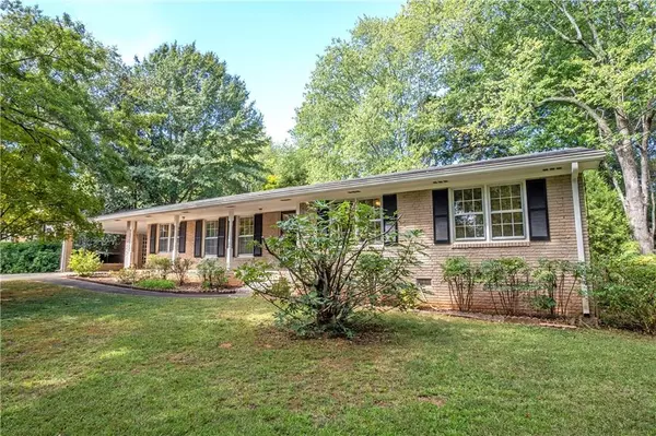 Roswell, GA 30075,920 Melody LN